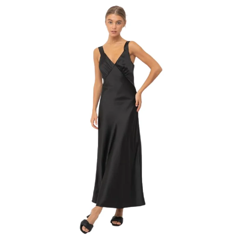 V Neck Sleeveless Satin Maxi Dress (Black)